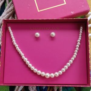 Pearl necklace and earing set